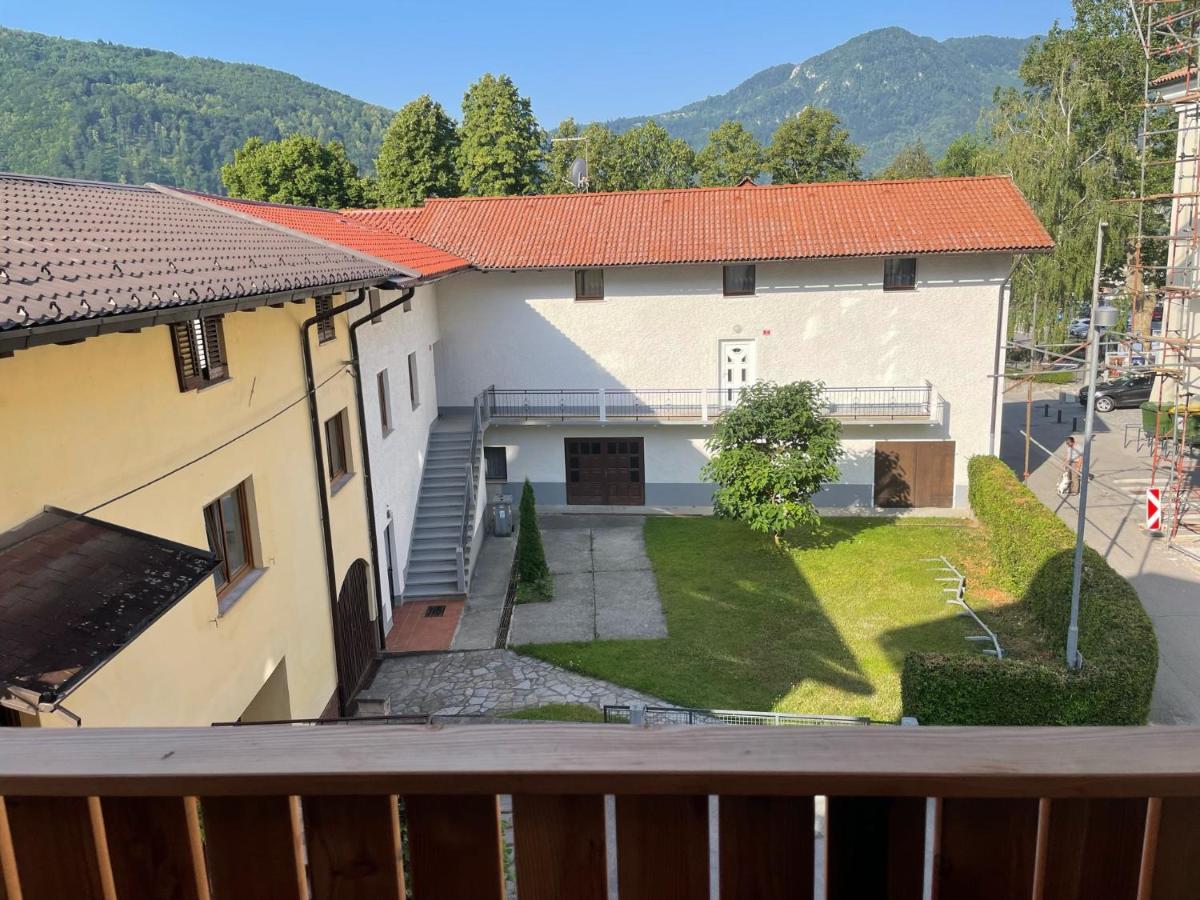 Old Square House - Hisa Na Starem Trgu Apartment Tolmin
